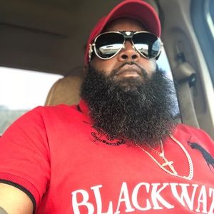 Meet your Posher, Cedric